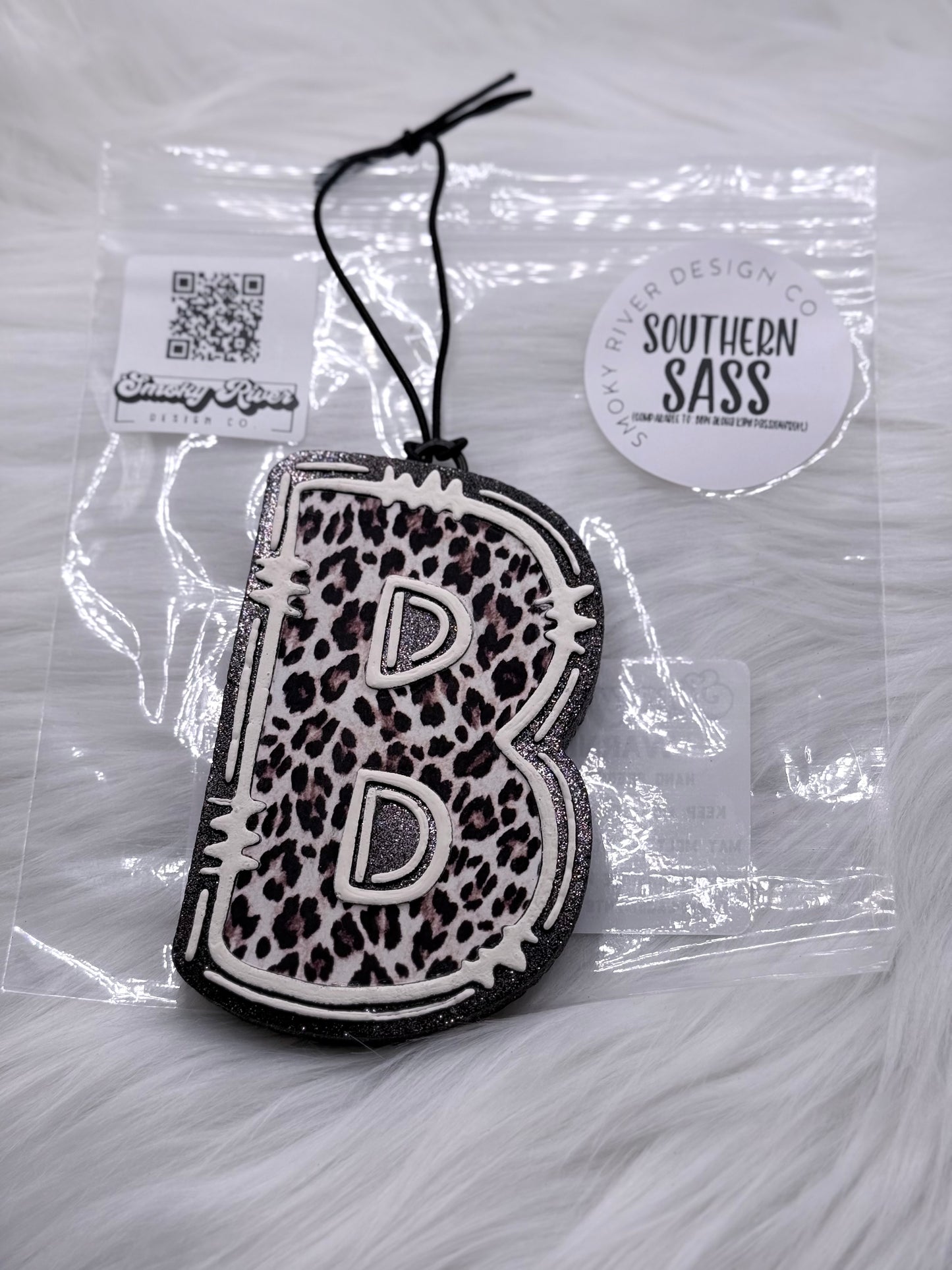 Leopard Initial Freshie