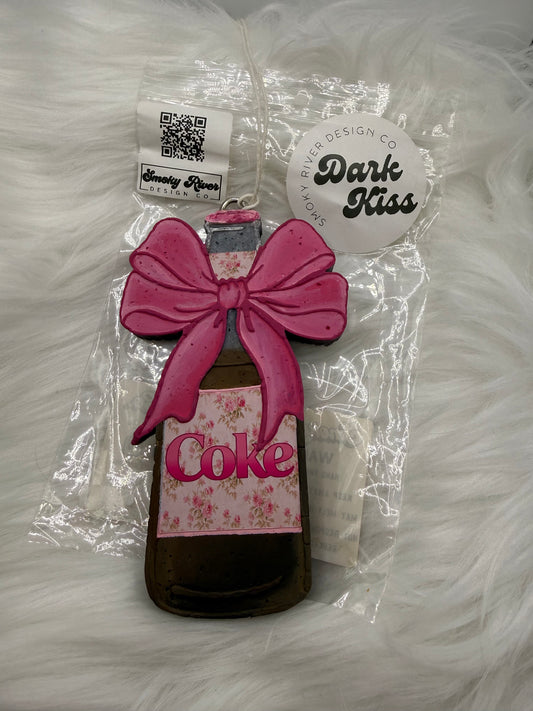 Coke With Bow Freshie