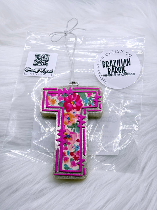 Trendy Initial Freshie