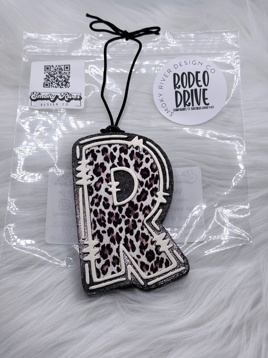 Leopard Initial Freshie
