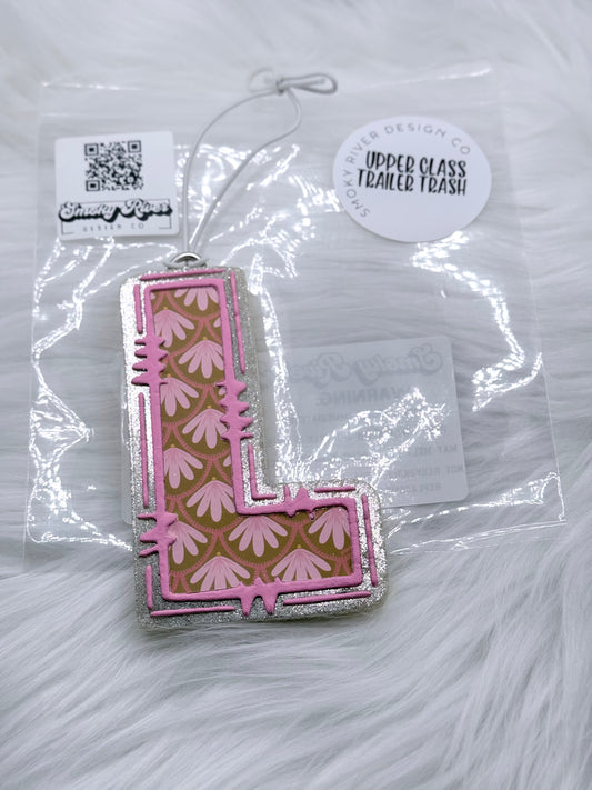 Trendy Initial Freshie