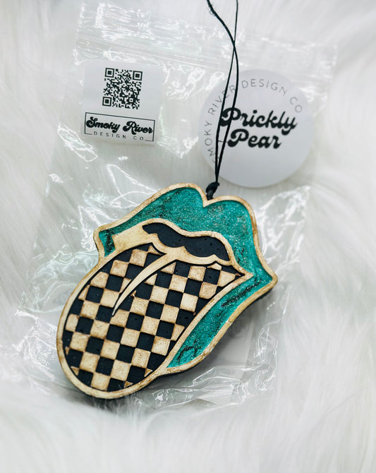 Distressed Checkered Tongue Freshie